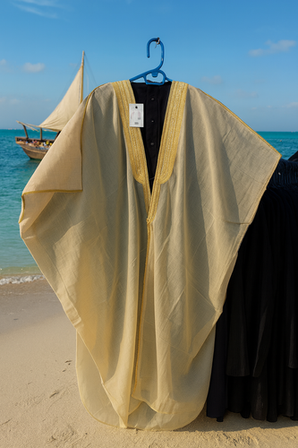 خرید عبا بشت کرمی مردانه چهار فصل | استایل عربی خاص و لوکس