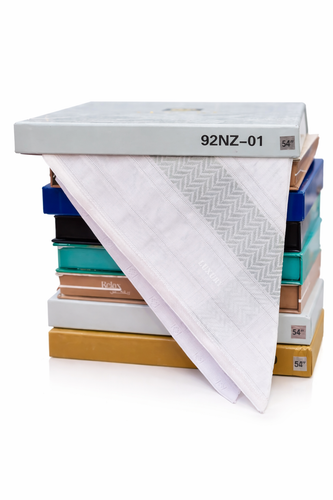 چفیه شماغ عمانی اصیل | سفید با نقش طوسی